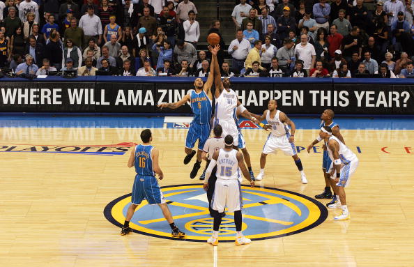 杰伦·约翰逊成老鹰队史常规赛首位单场拿15+15+15球员（队史首人！杰伦·约翰逊常规赛单场15+15+15）