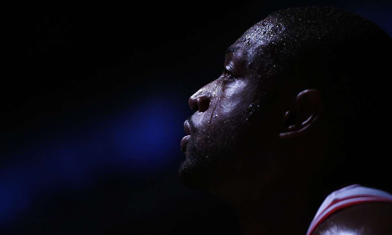 12月10日！欧冠英冠等比赛开打！会有冷门吗？（12月10日欧冠、英冠等赛事打响，冷门会出现吗？）