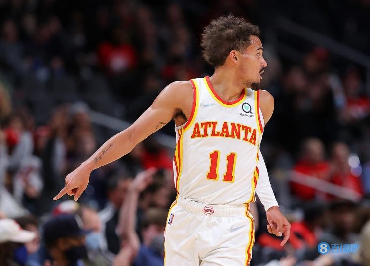 打进精彩世界波+头球破门，马杜埃凯当选欧冠本周最佳球员（轰进世界波并头球建功，马杜埃凯荣膺欧冠本周最佳）