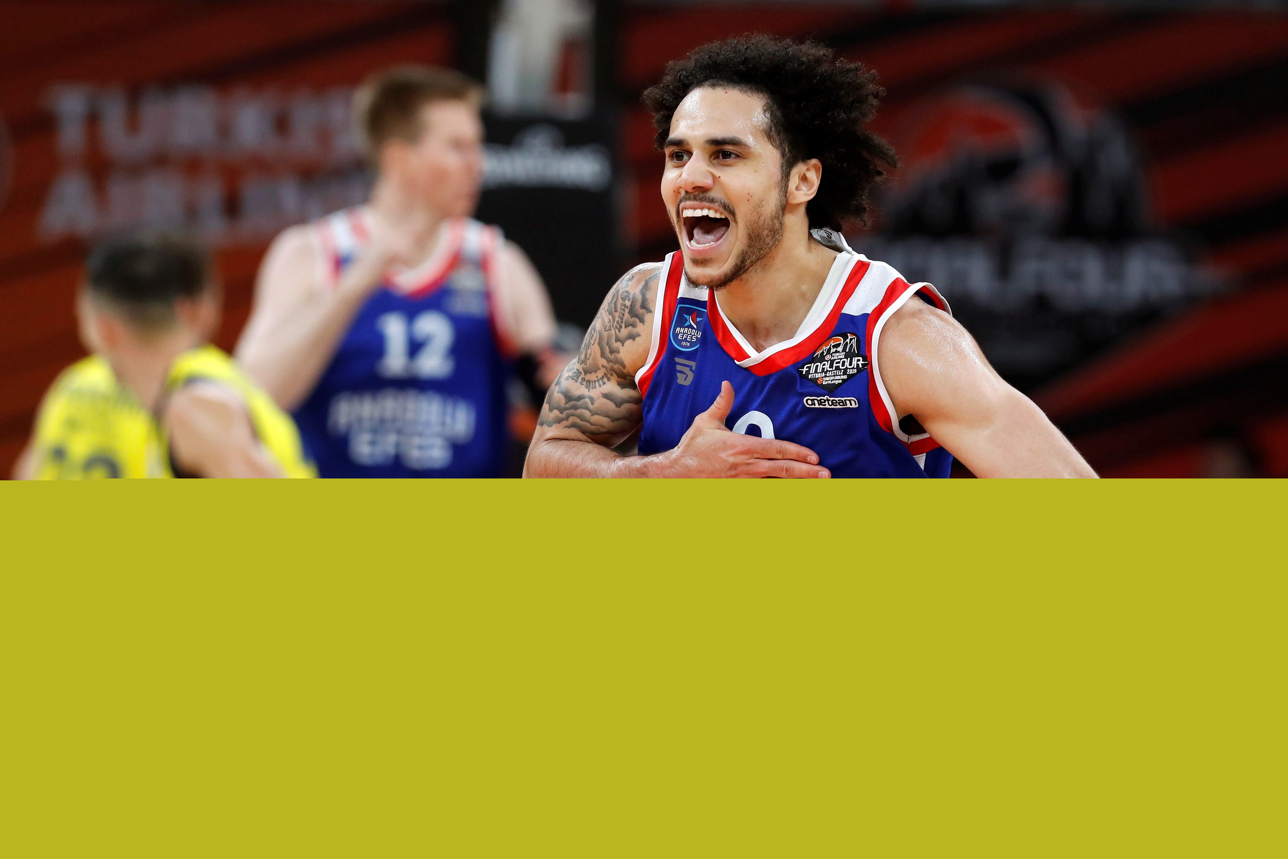 雷迪克：很少有球队没可被对手利用的弱点，但我们反复被针对（雷迪克：几乎没有无弱点的球队，而我们却被对手反复抓痛点）