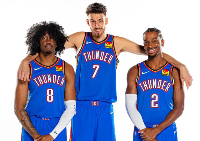 多特vs比利亚雷亚尔：阿德耶米、安塞尔米诺、帕尔特伊出战（多特对决比利亚雷亚尔：阿德耶米、安塞尔米诺、帕尔特伊将登场）