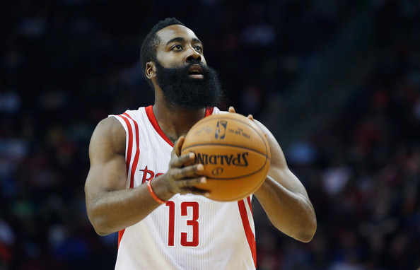 萨拉维亚：姆巴佩会成为历史最佳之一；梅西是独一无二的存在（萨拉维亚：姆巴佩将跻身历史顶尖行列，梅西无可替代）