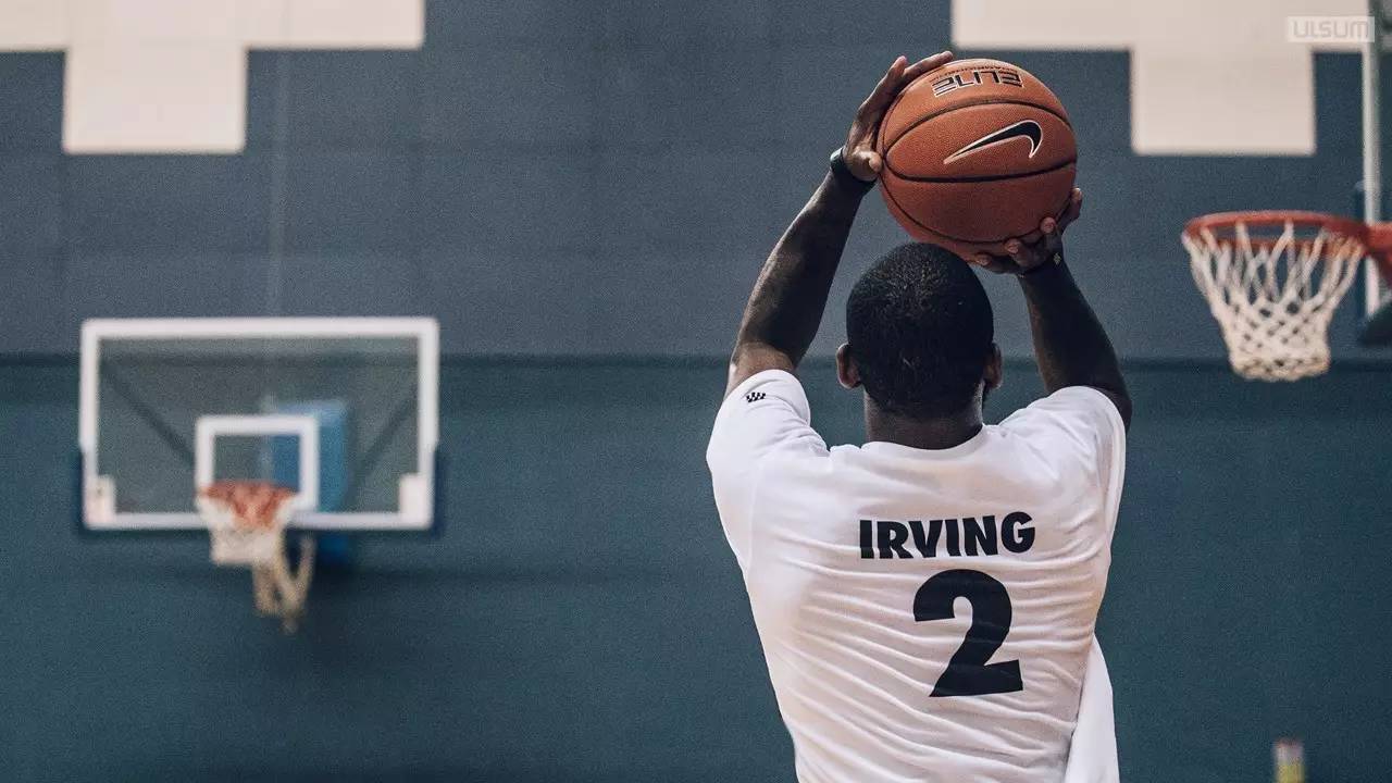 赫塔费主帅：我们球员缺乏经验，若两人一起倒地就不必离场治疗（赫塔费主帅称球队经验不足：两人同时倒地无需离场治疗）