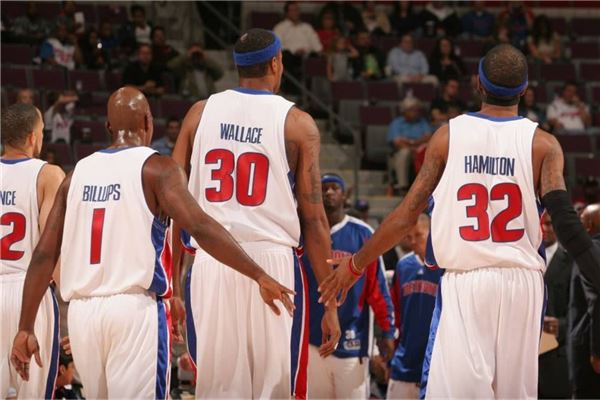 梅西是否参加世界杯？斯卡洛尼：这将由他自己决定（斯卡洛尼：梅西踢不踢世界杯，由他自己说了算）